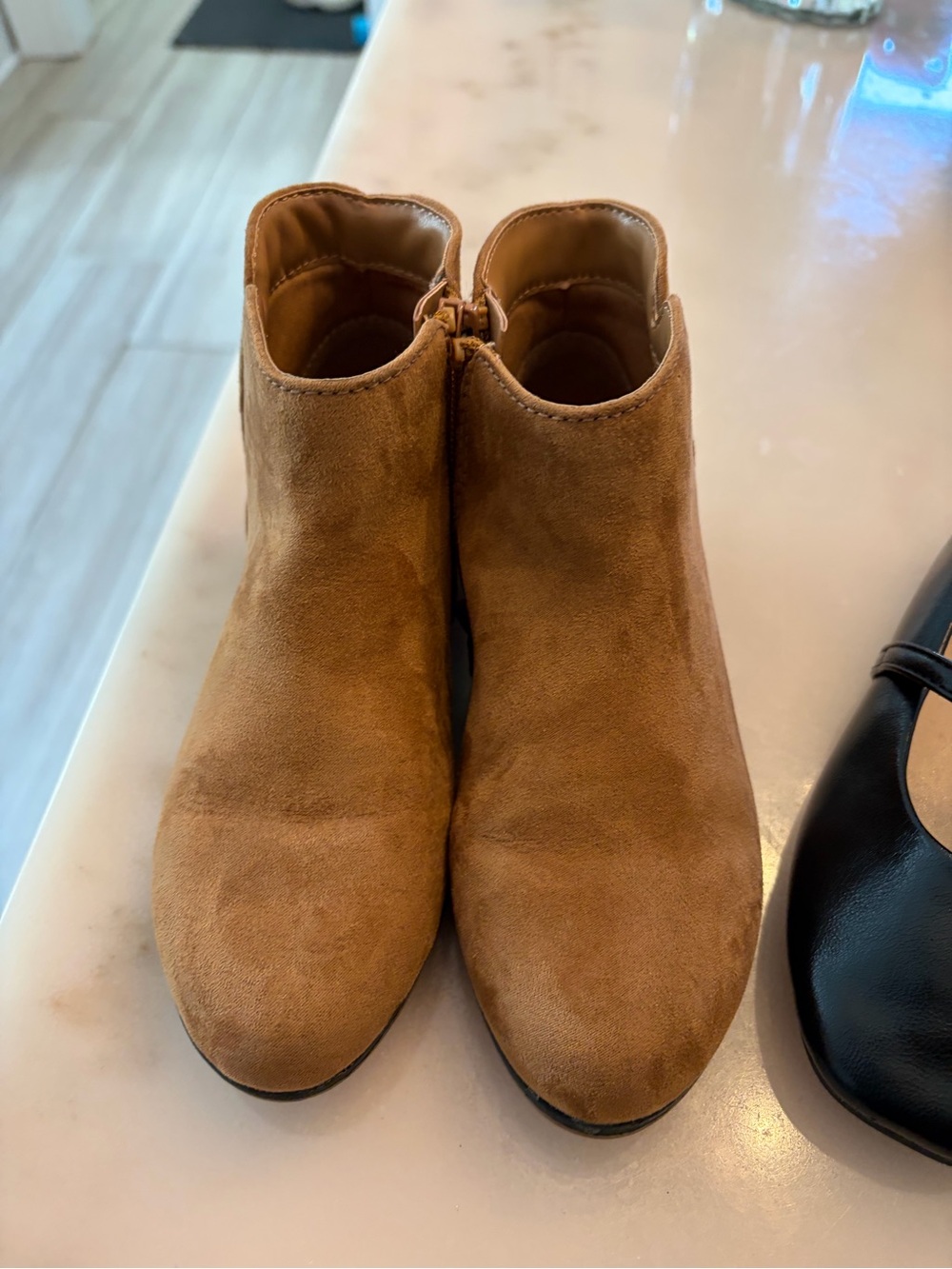 Fall shoes bundle - Picture 4 of 6